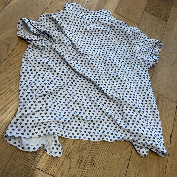 Roller Rabbit pajamas - Picture 2 of 4